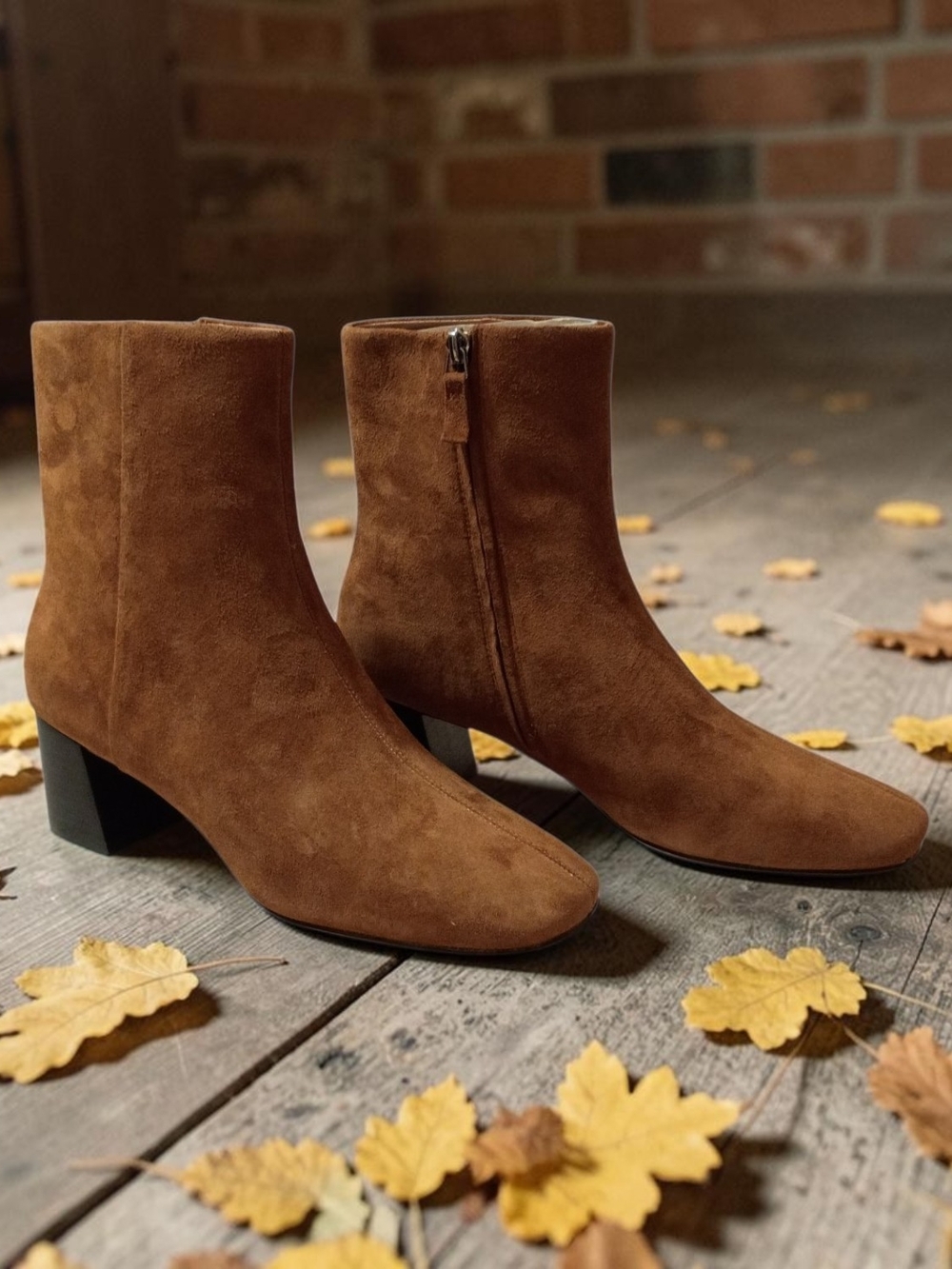 Everlane Suede Ankle Boots in Chestnut Brown